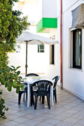 Trilocale a 50 mt dal mare con patio - Teresa Houses Torre San Giovanni